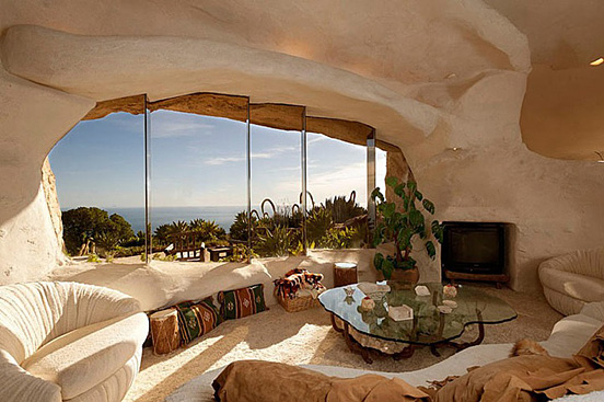 the-flintstones-house-08