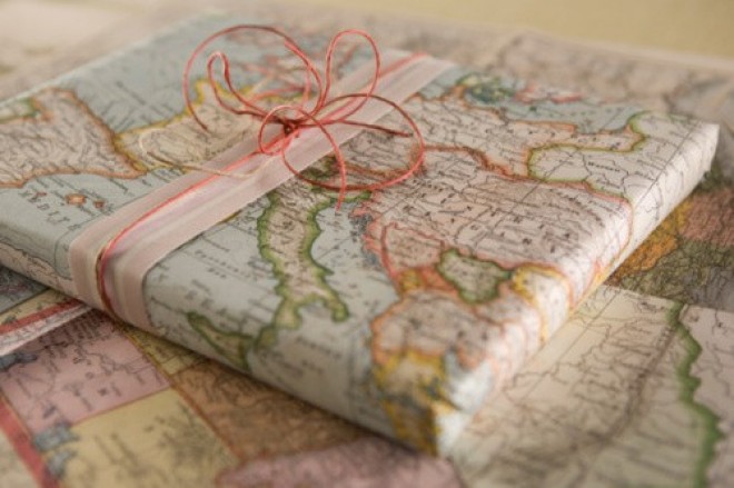 wrapped-in-old-maps-creative-Christmas-gift-wrapping-ideas-e1355477985380