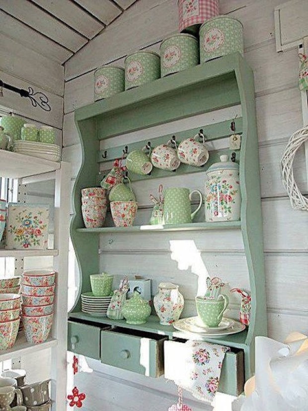 shabby-chic-kitchen-shelf