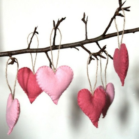 Heart-Decorations-For-Valentine’s-Day