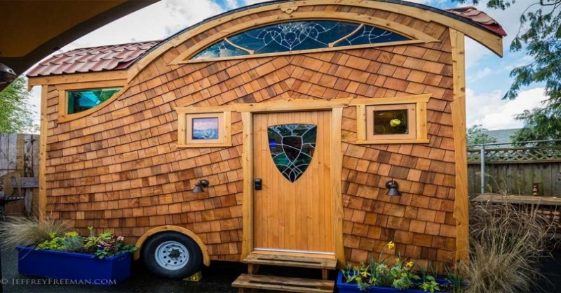 tiny-house-810x425