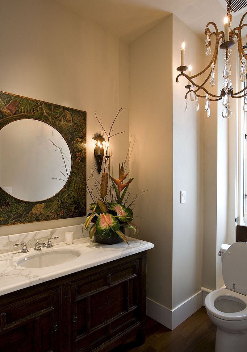 Fabulous-mirror-adds-to-the-tropical-theme-of-the-powder-room