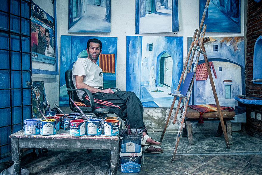 blue-streets-of-chefchaouen-morocco-19