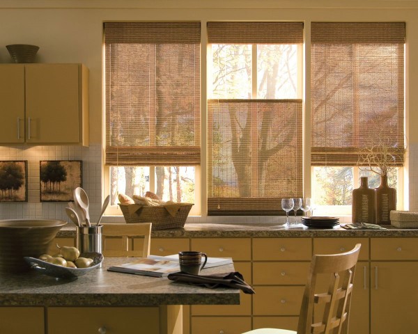 others-tremendous-bamboo-window-valance-for-kitchen-window-treatment-ideas-with-stainless-steel-utensil-holder-for-wooden-kitchen-utensils-also-wicker-bread-baskets-600x480