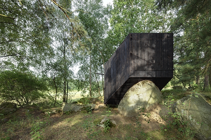 users_Virgilio_gabbie_casa_foresta_UhlikArchitekti_Social_Design_Magazine_07