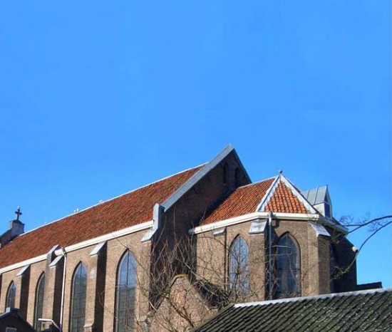 church_house_2