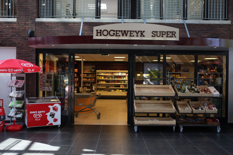 hogewey-the-amazing-village-in-the-netherlands-just-for-people-with-dementia-3