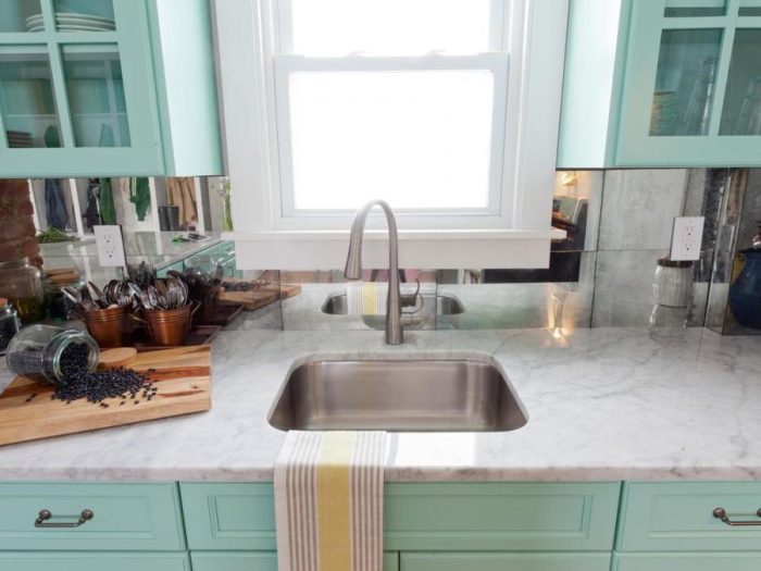 45_kitchen_splashes_hgtv_6