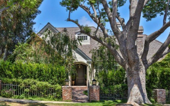 Patrick-Jillian-Dempsey-List-LA-House4