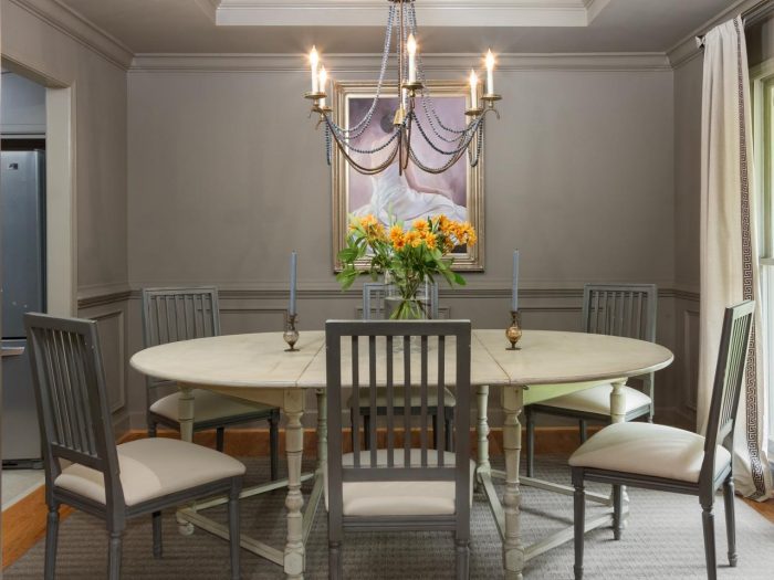 dp_anna-braund-gray-traditional-dining-room-table_h-jpg-rend-hgtvcom-1280-960